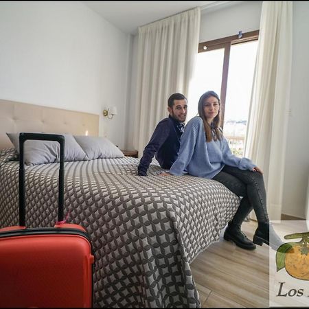 Hostal y Apartamento Rural Los Naranjos Melegís Exterior foto