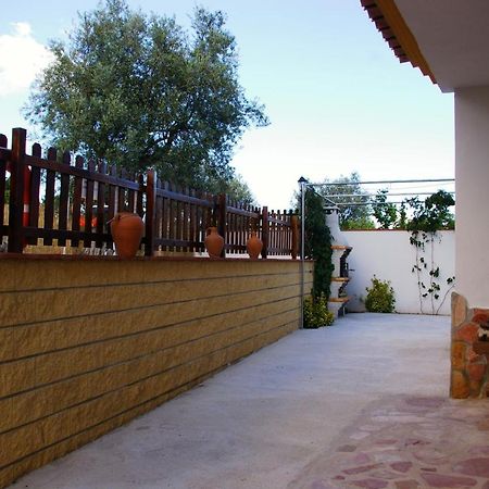 Hostal y Apartamento Rural Los Naranjos Melegís Exterior foto